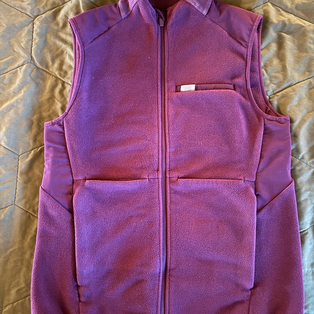 Figs - Deep Purple Zip-Up Vest